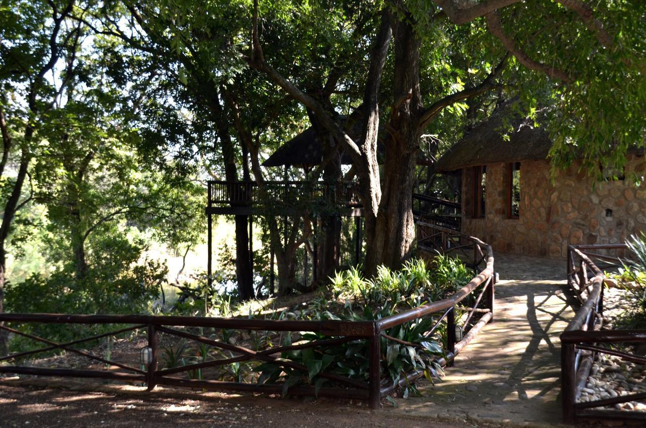 Moholoholo Ya Mati Guest House Kampersrus AH Exterior photo